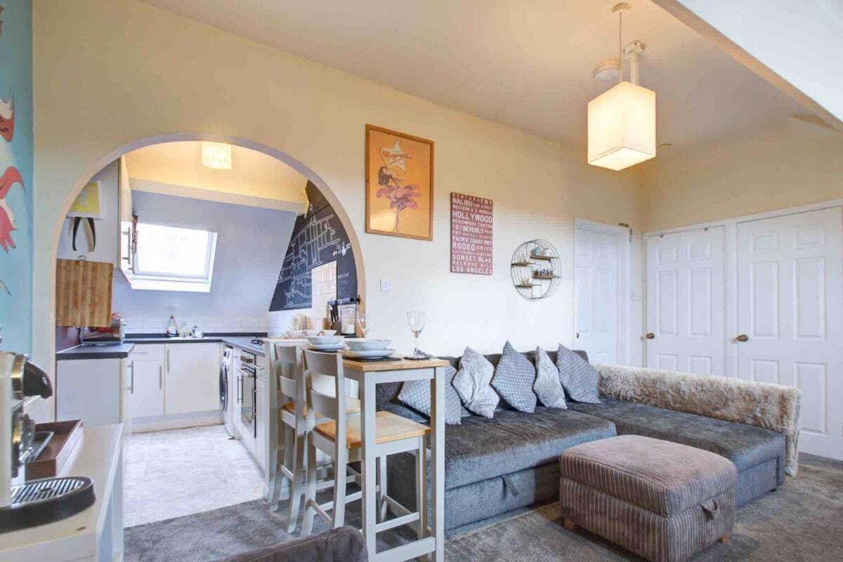 Entire Artistic Open-apartment Apartment *
