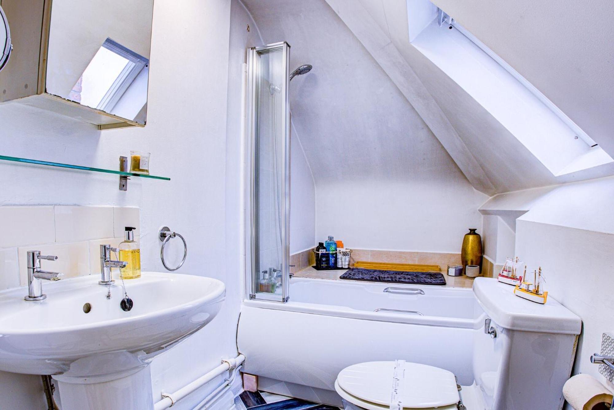 Entire Artistic Open-apartment Apartment Southend-on-Sea
