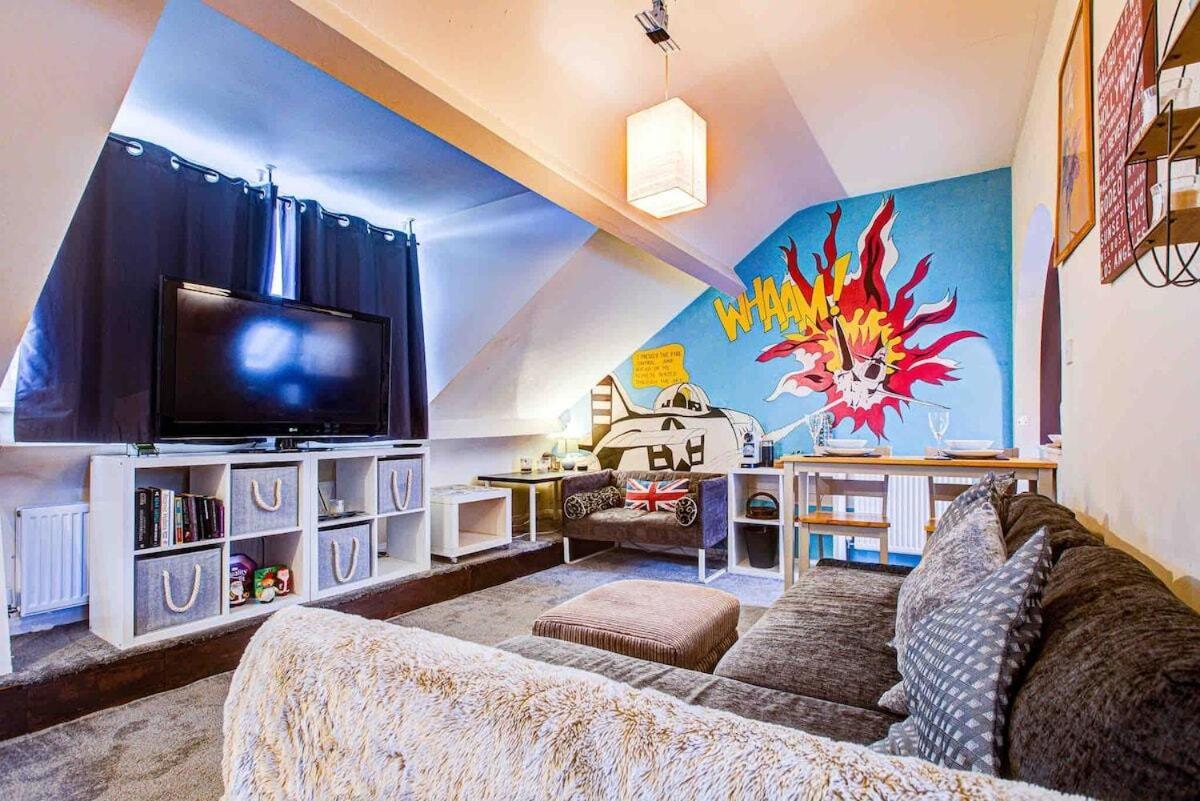 Entire Artistic Open-apartment *